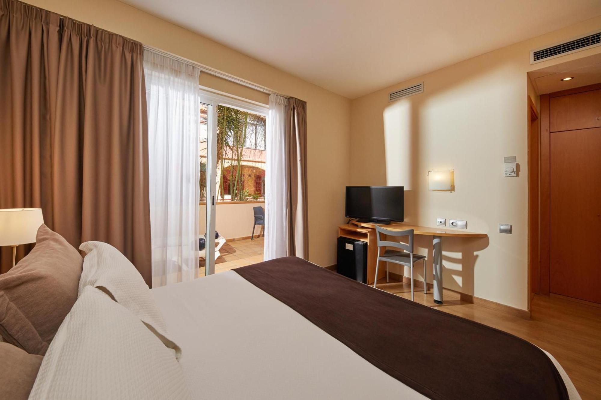 Hotel Zurbaran Palma Экстерьер фото